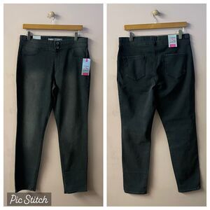 J Jeans by Jordache Black Washed High Rise Jeggings Plus Size 17 NWT